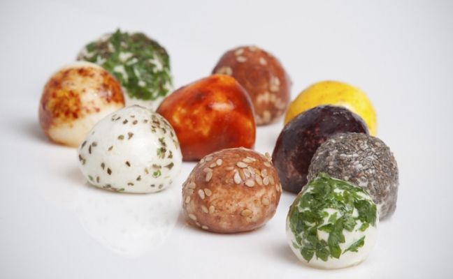 Les WikiCells de David Edwards, des aliments à l'emballage comestible.